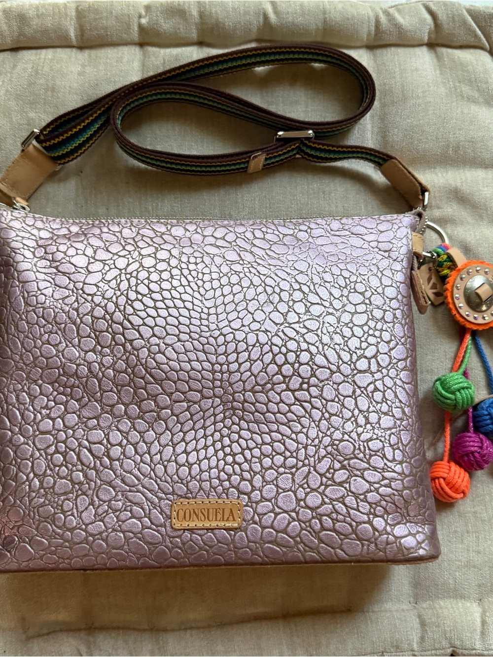 Consuela LuLu Lavender
Metallic Pebble Crossbody